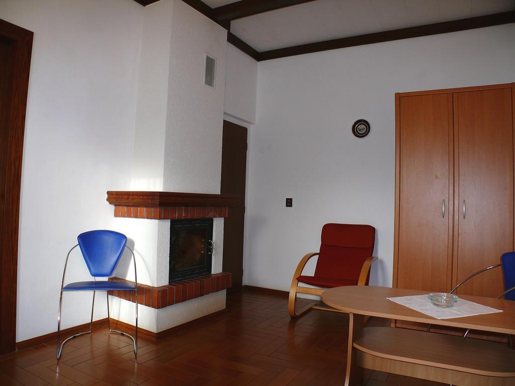 Pension Faema Harrachov Habitación foto